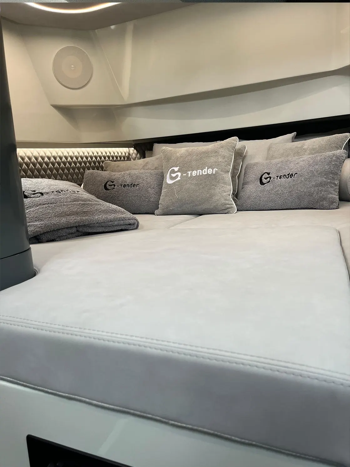 Intérieur Yacht G-Tender Dieci.4