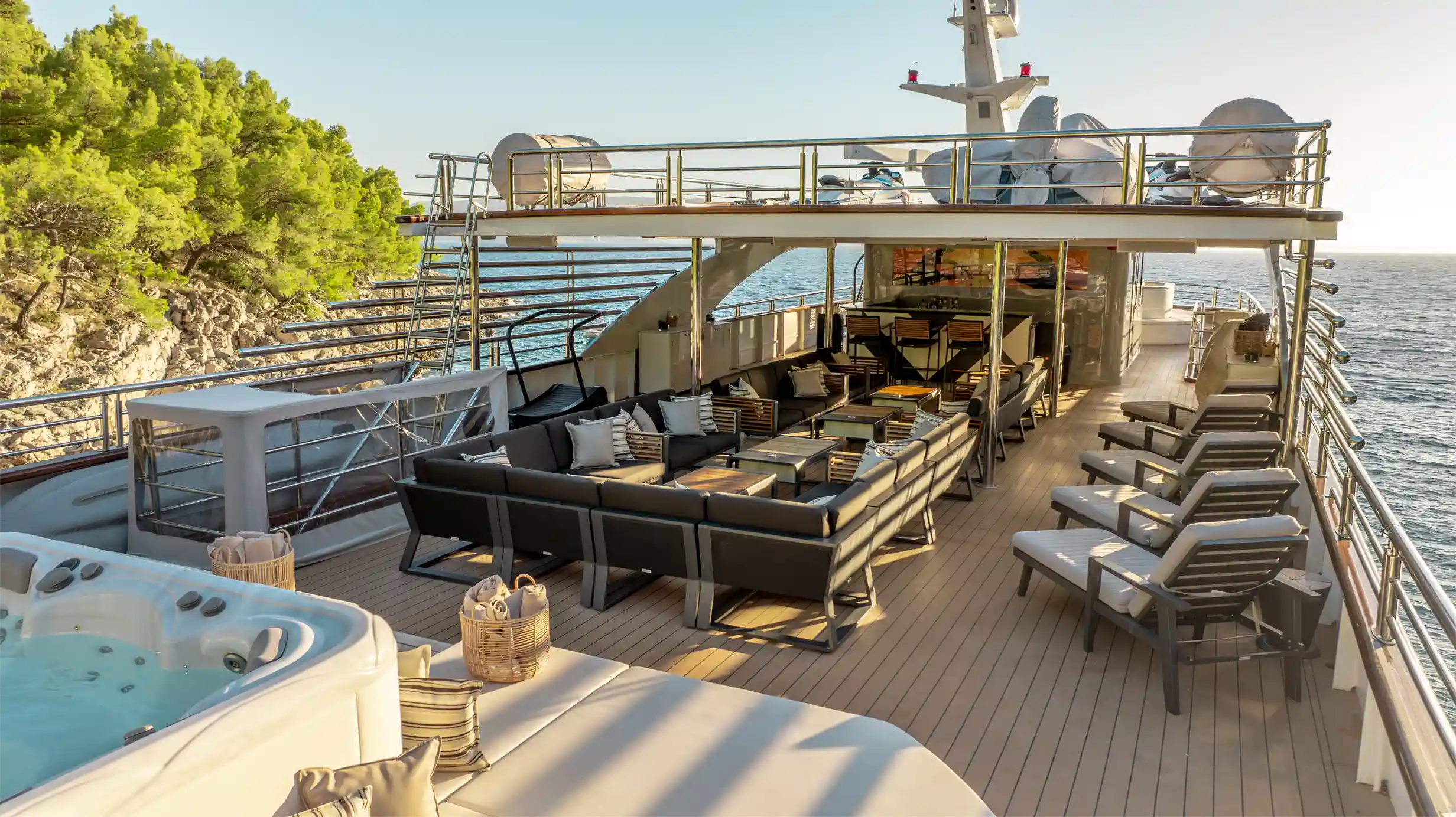 Yacht Freedom