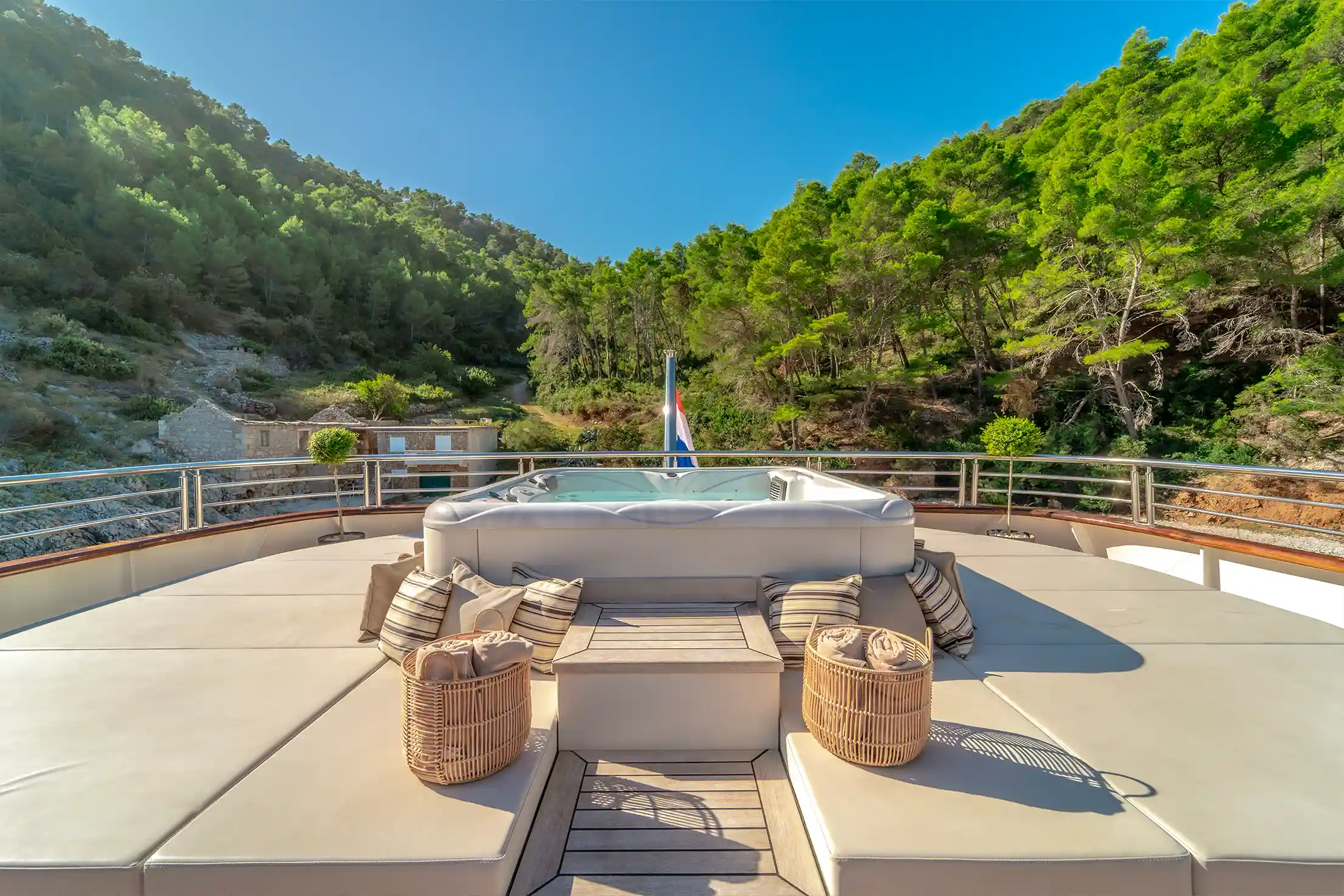 Yacht Freedom piscine