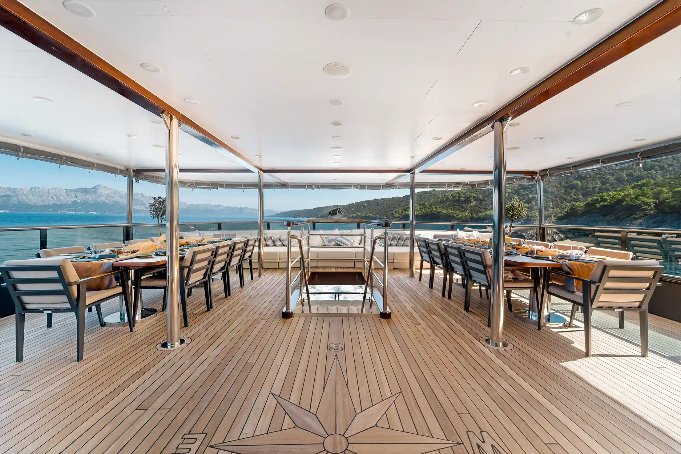 Yacht Freedom