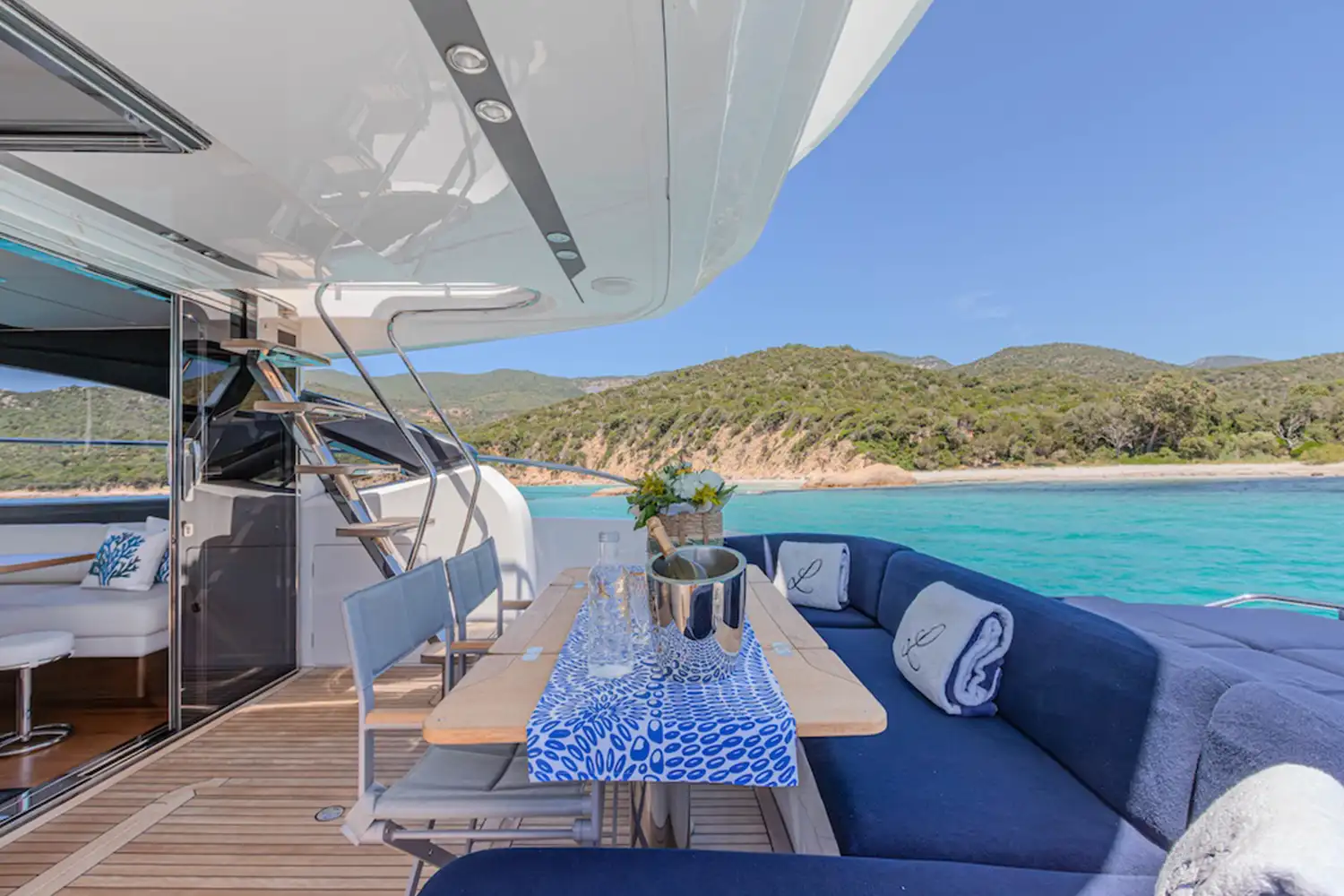 yacht LIDA 