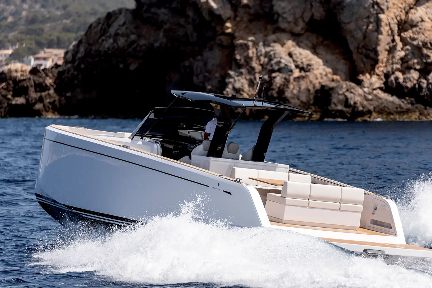 Yacht Pardo 38 "PALOMA IV"