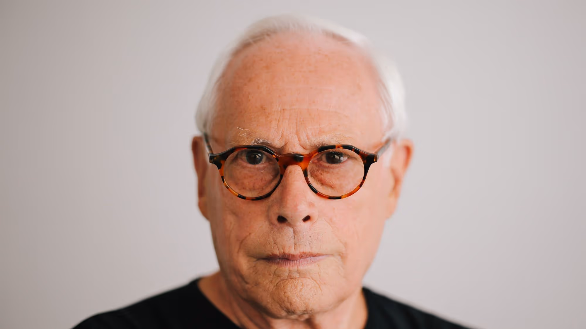 Portrait of Dieter Rams.