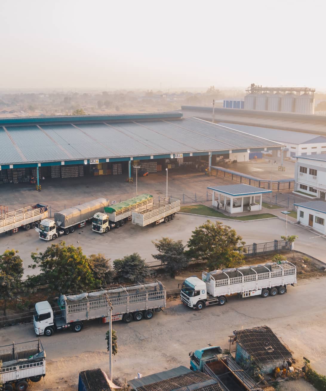 Great Quality Service Delivered On Time Image - Industrial X Webflow Template