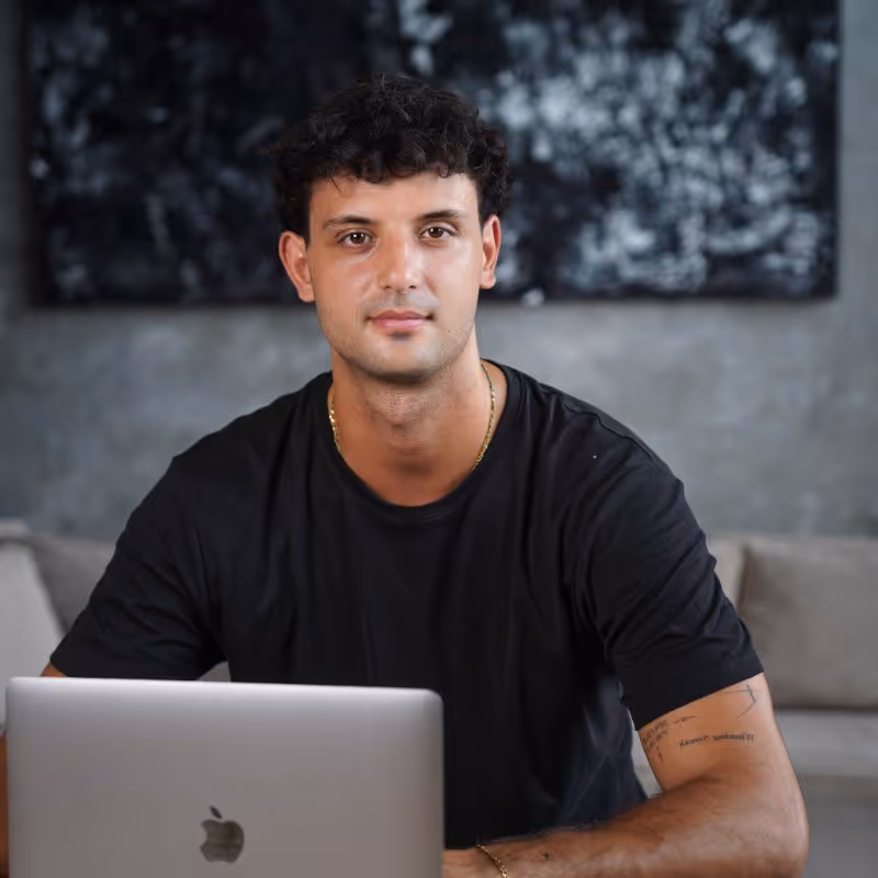 Lucas Caresse ColdIQ
