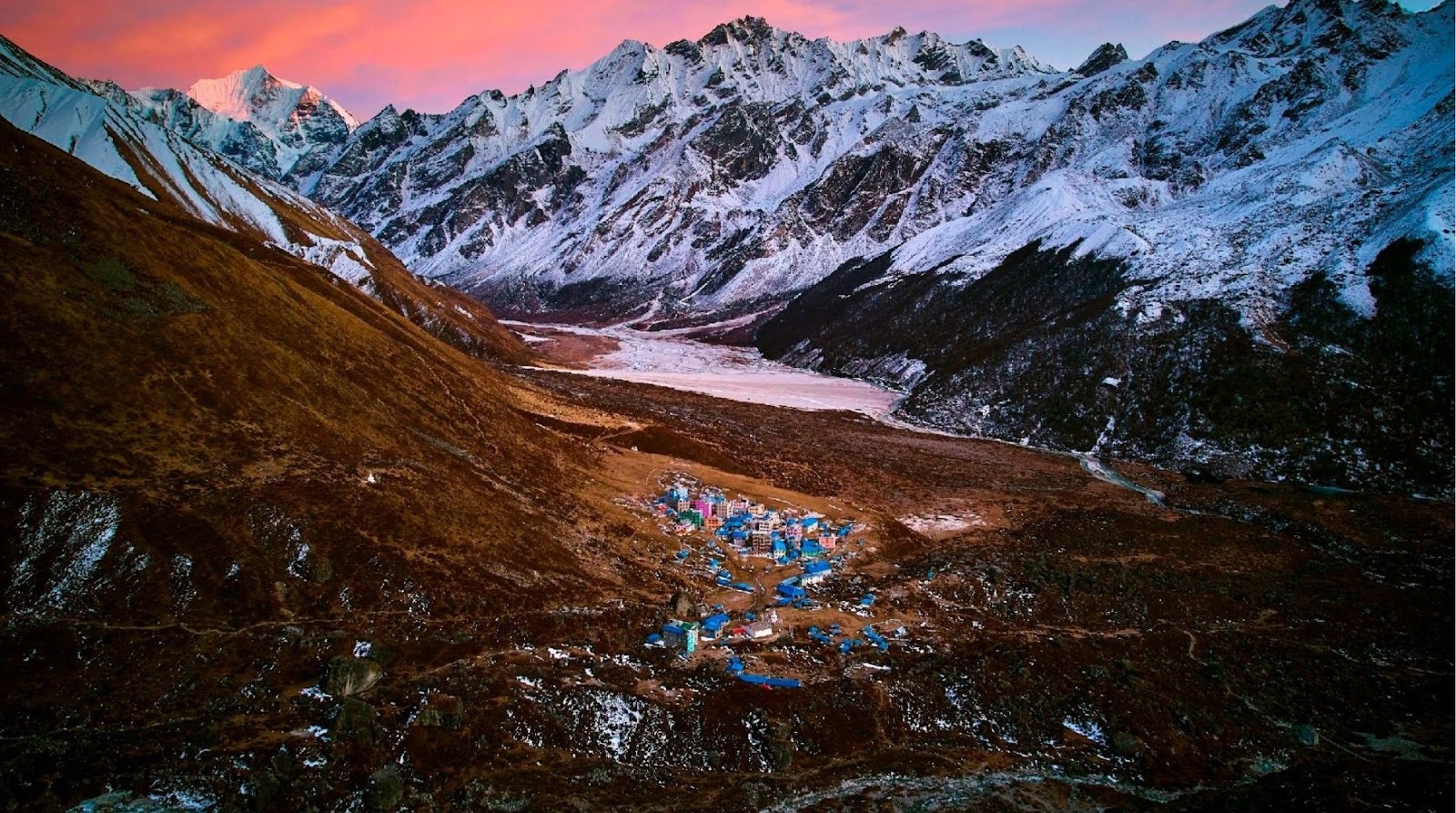 A Guide to the Langtang Valley Trek in Nepal (2025 Update)