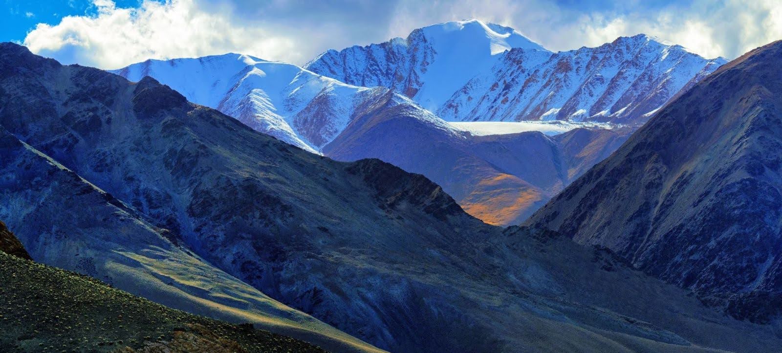 Best Time to Trek in the Himalayas: Your Complete Seasonal Guide