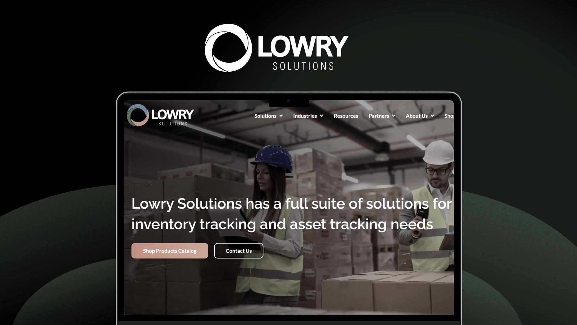 Isometric warehouse interior with RFID inventory and asset visibility dashboard on laptop