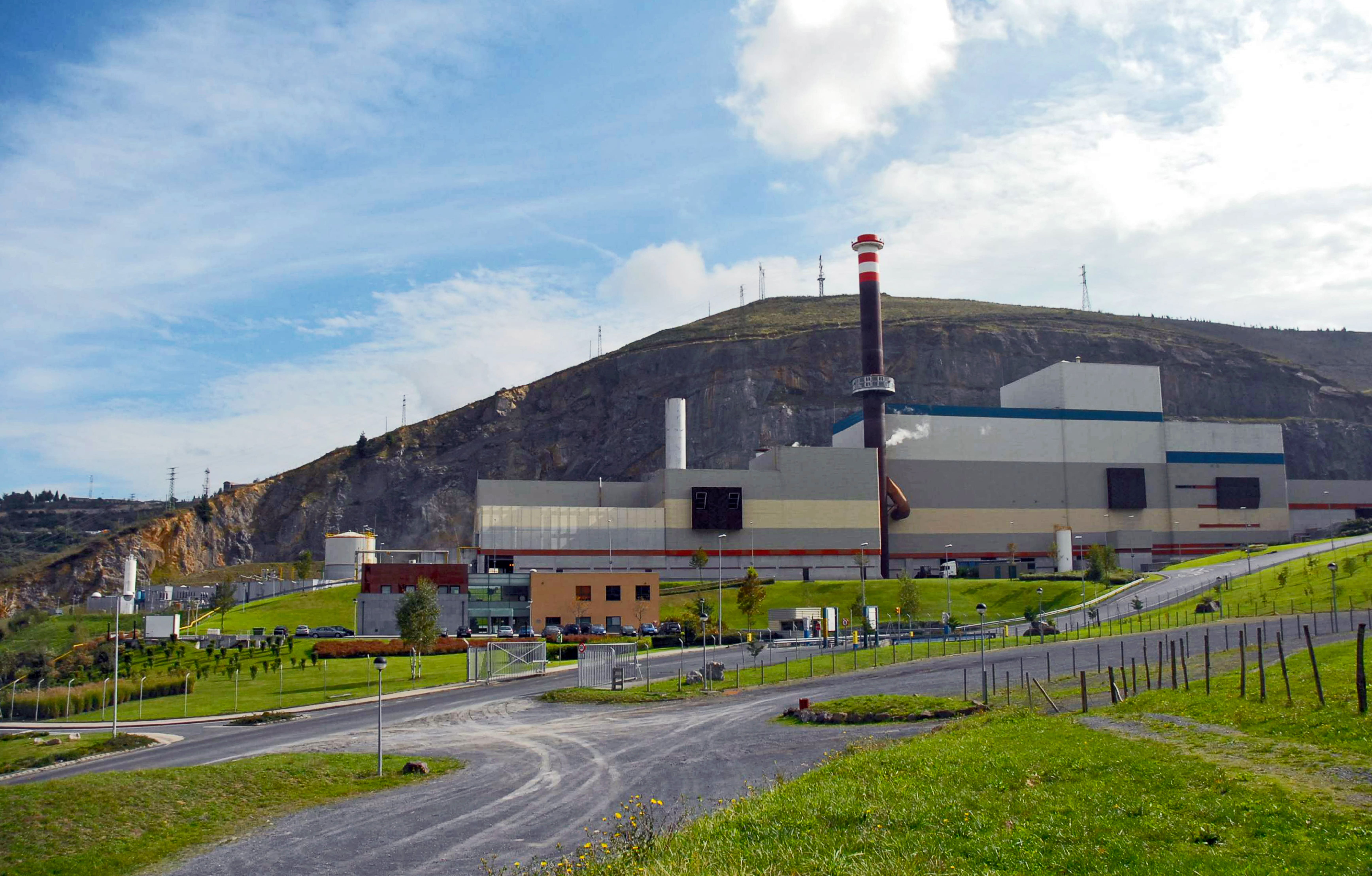 Compliance Assessment of Emission Monitoring Instruments