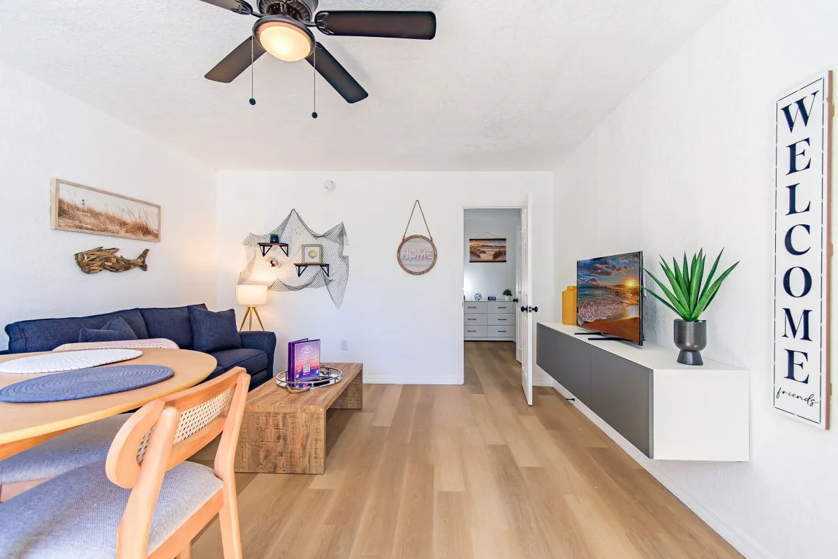Coastal-themed living room in a Clearwater Beach accommodation
