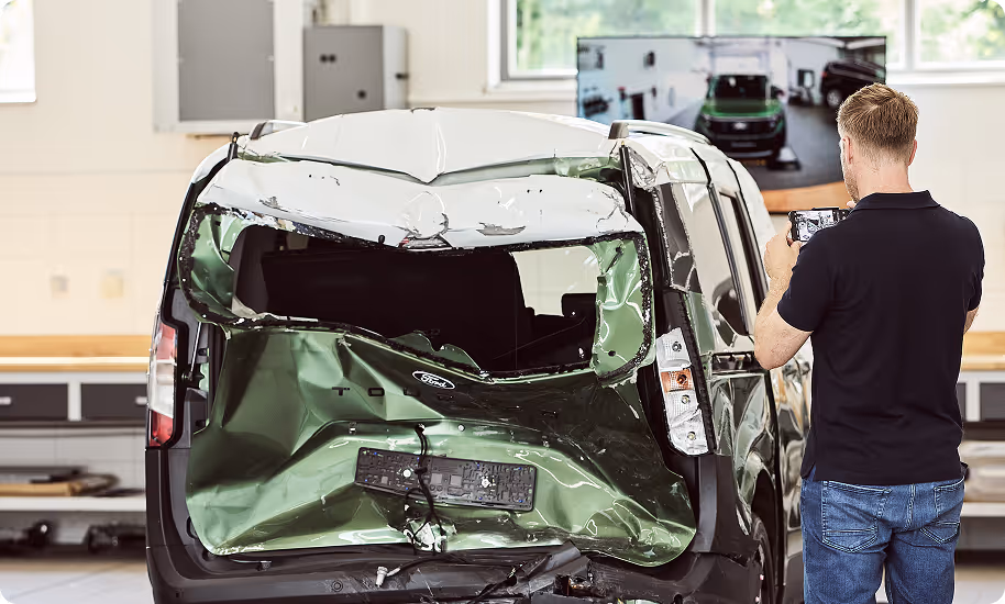 Unfallschaden Dokumentation. Wichtige Punkte in einem Unfall-Gutachten.