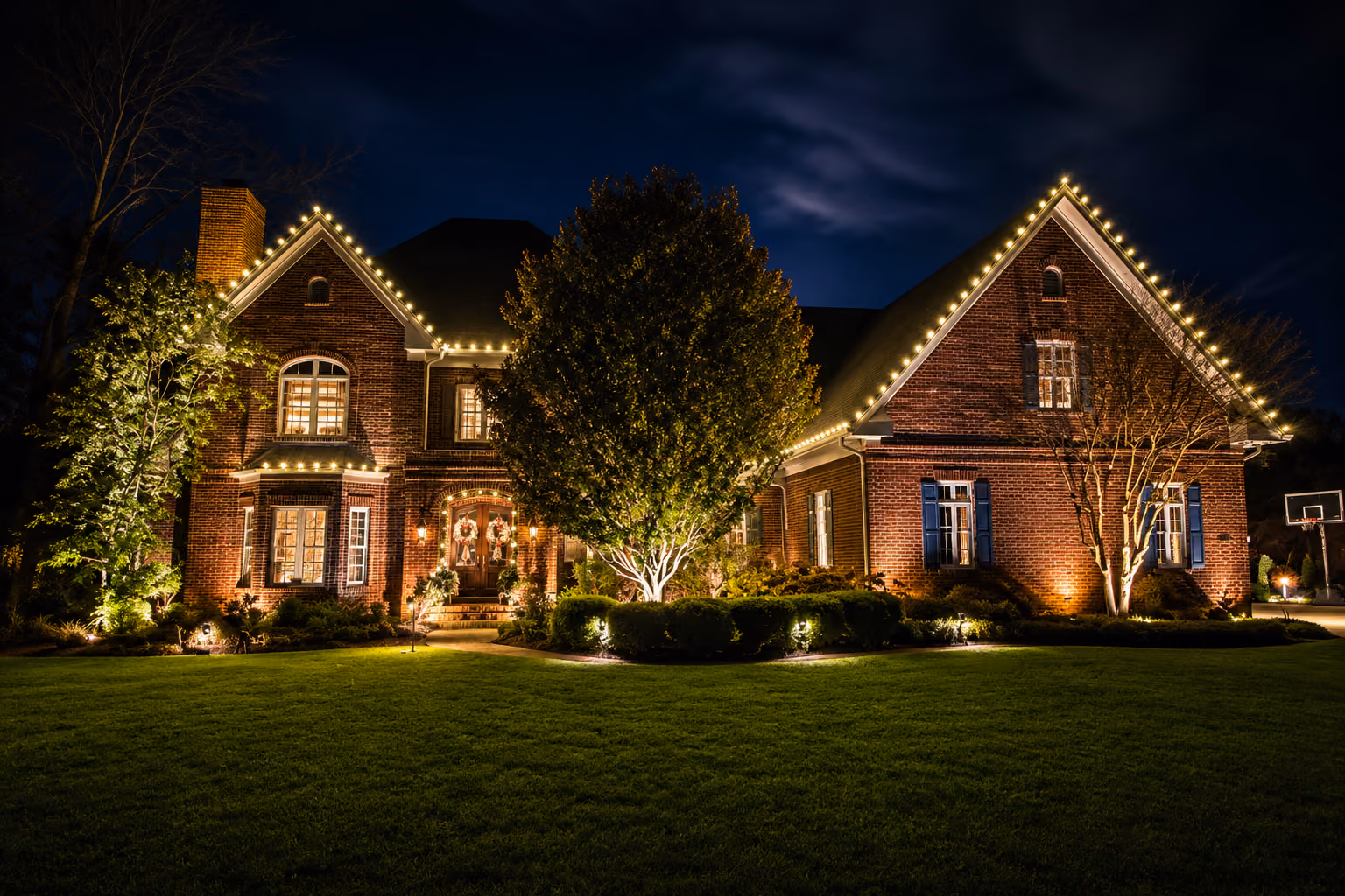 Professional Holiday Lighting Installation