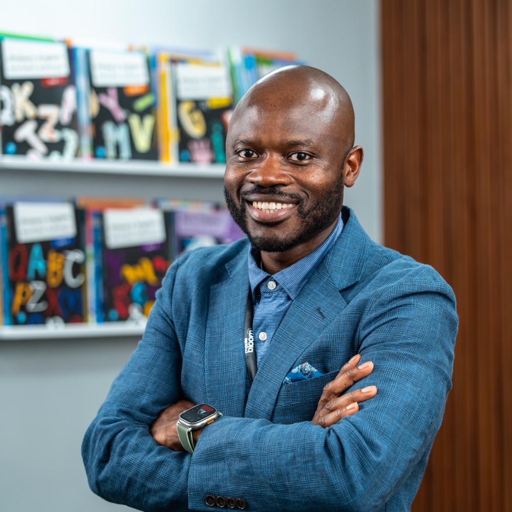 Dr. Emanuel Vincent