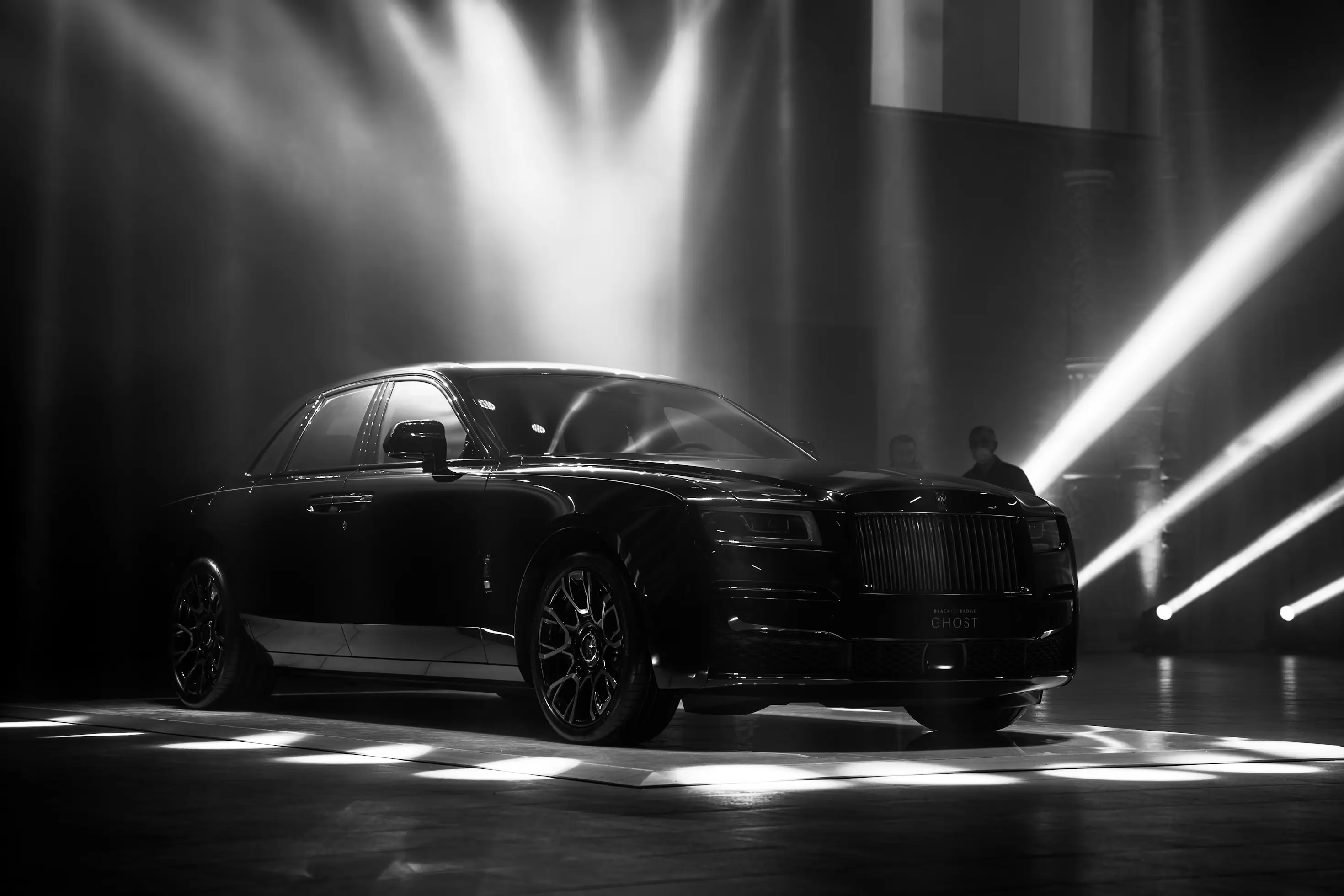 Image de présentation d'une rolls royce Phantom.