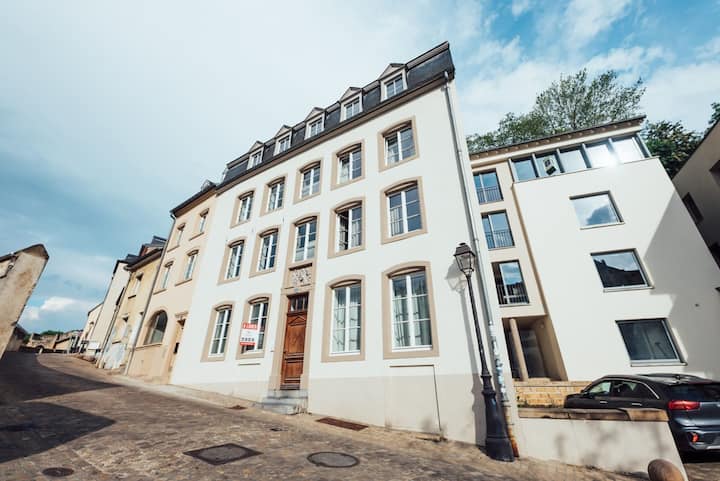 Building exterior near Luxembourg city center, Old Town street view