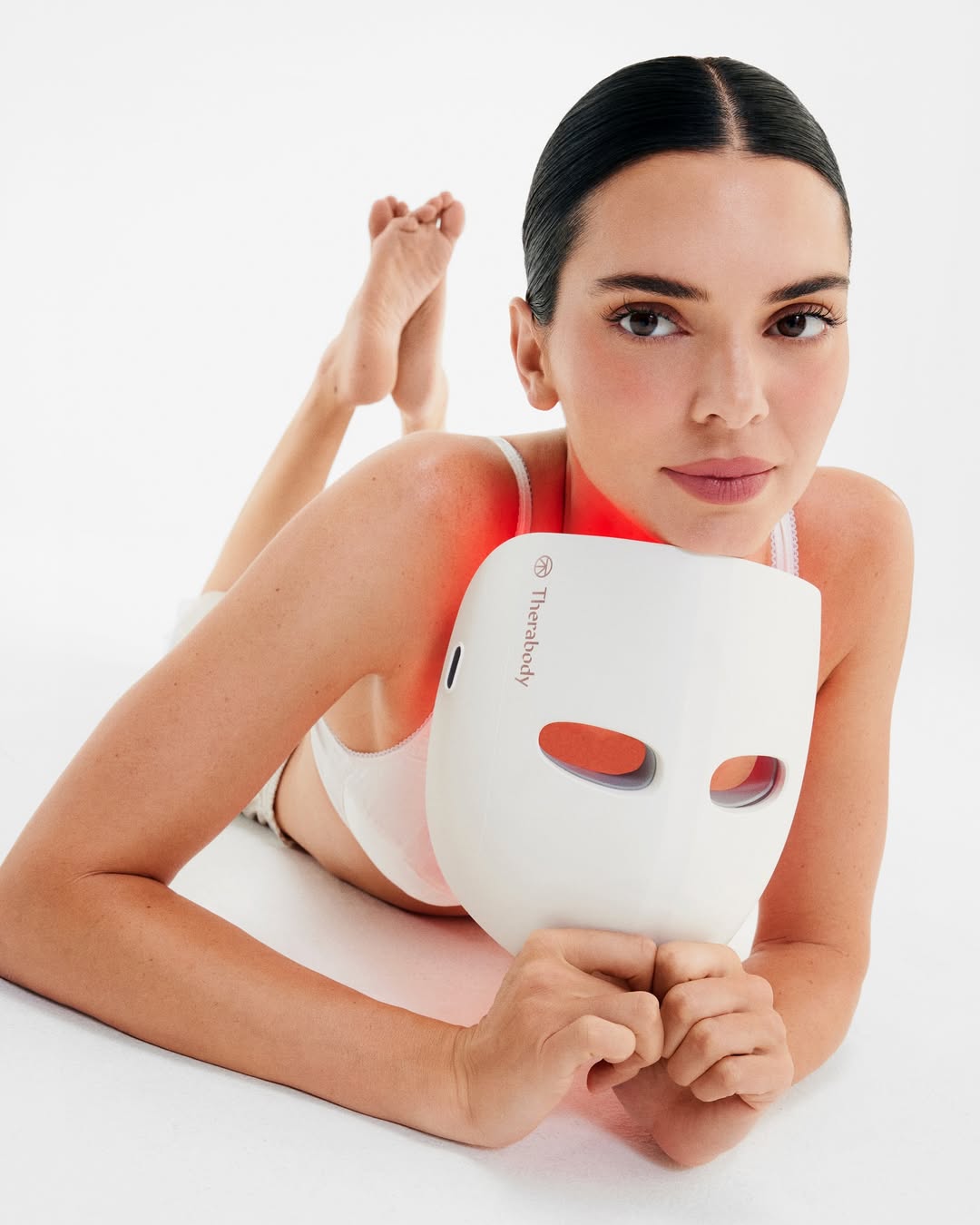 Kendall Jenner con Therabody
