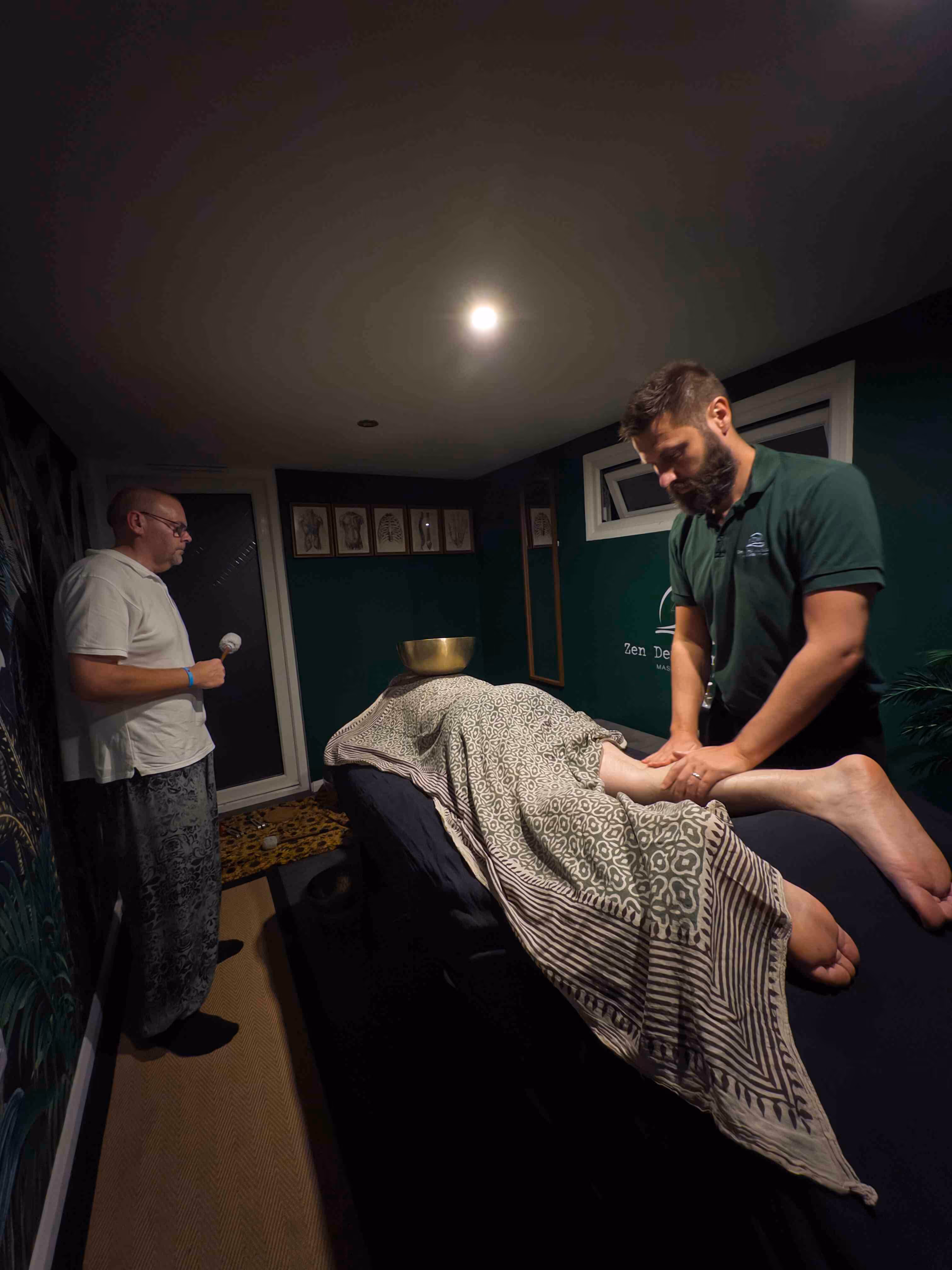 Massage and sound bath therapy session at Zen Den Worthing with Jan and Del from Waves & Vibrational Energy. Holistic healing, pain relief, and wellbeing in Worthing, West Sussex.