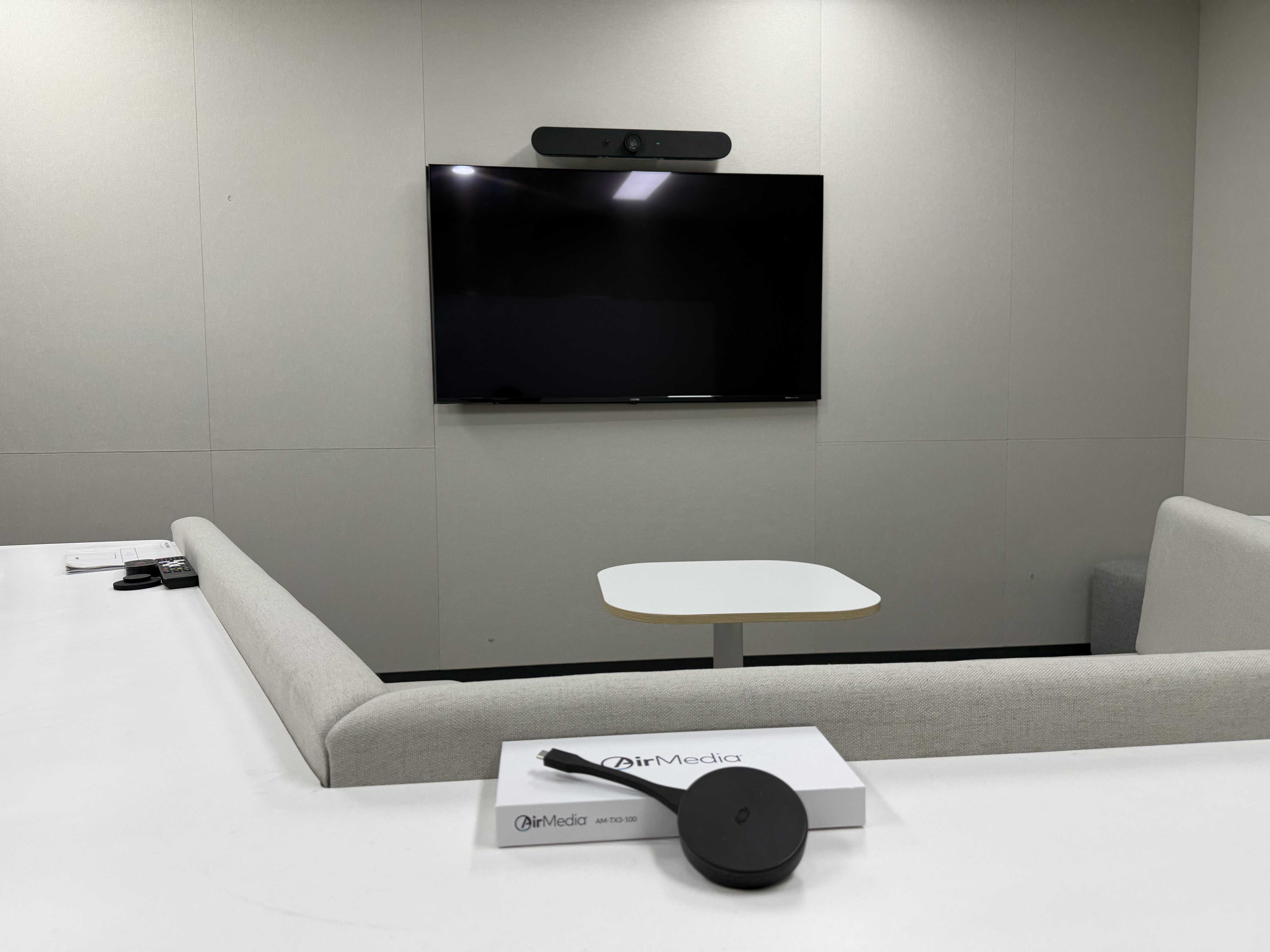 위세아이텍 화상제안실 AirMedia AM-TX3-100 동글