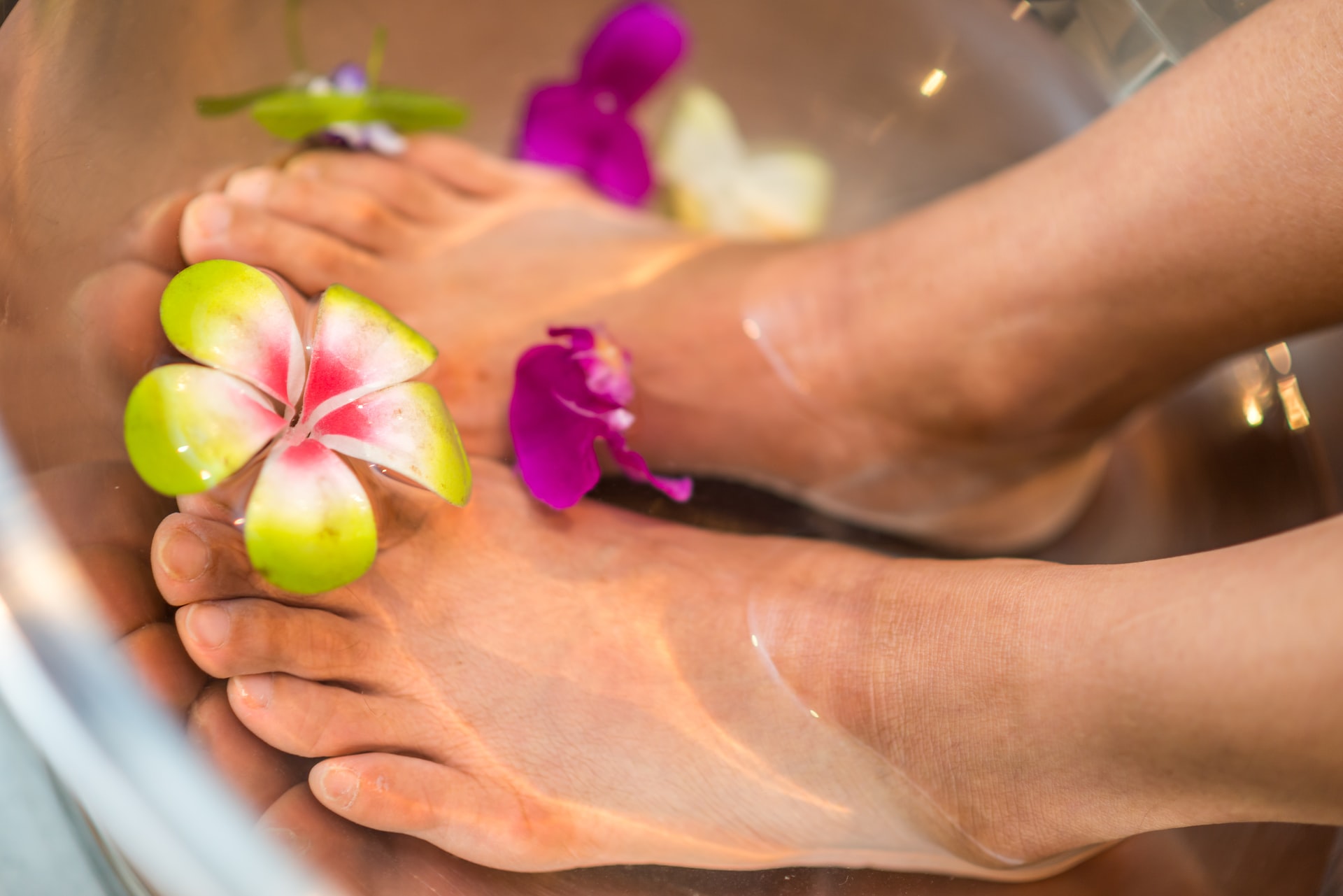 Selain Relaksasi Tubuh, 3 Manfaat Foot Massage Ini Bisa Kamu Peroleh Loh