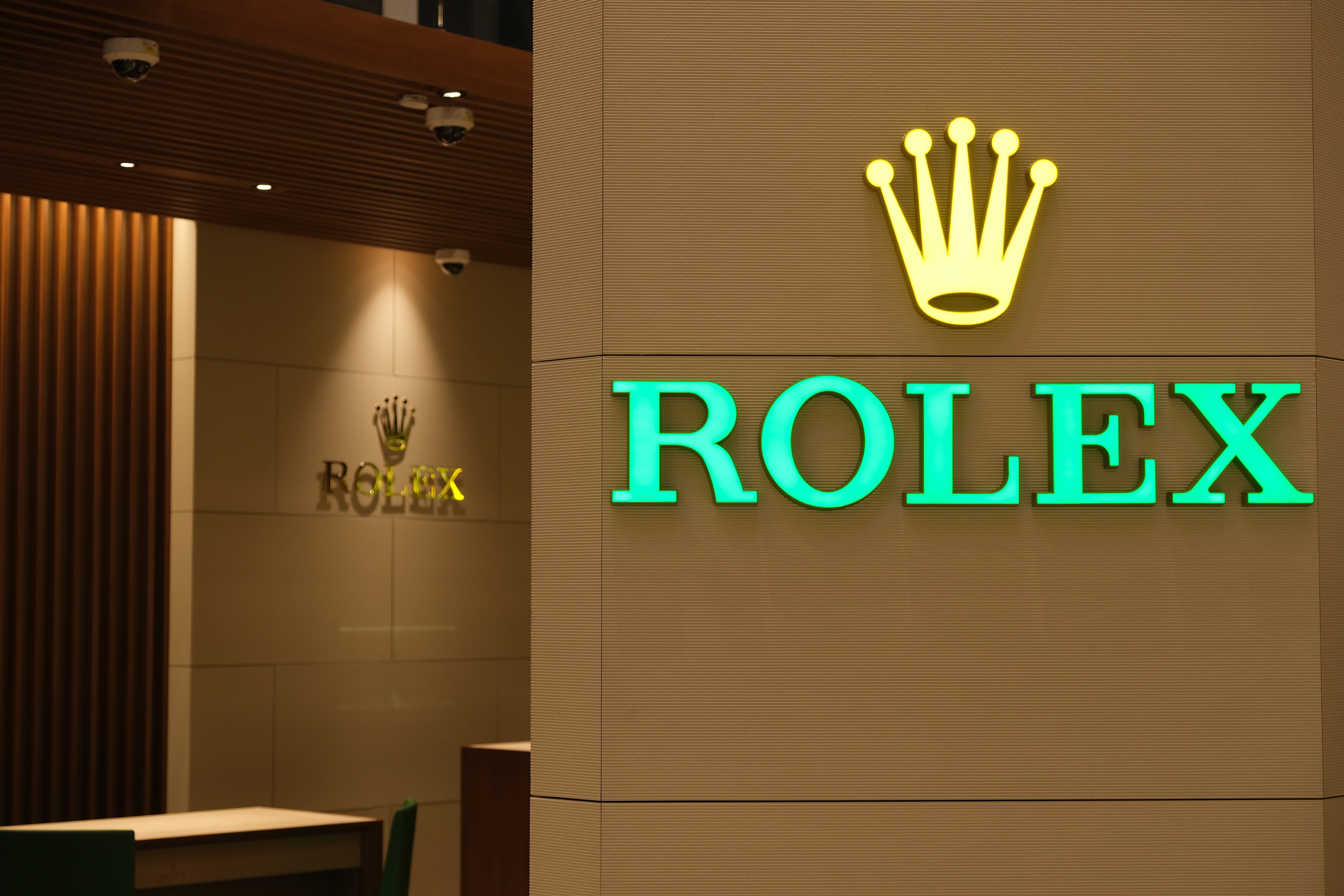 Rolex Full Factory Service: Precision Craftsmanship Preserved