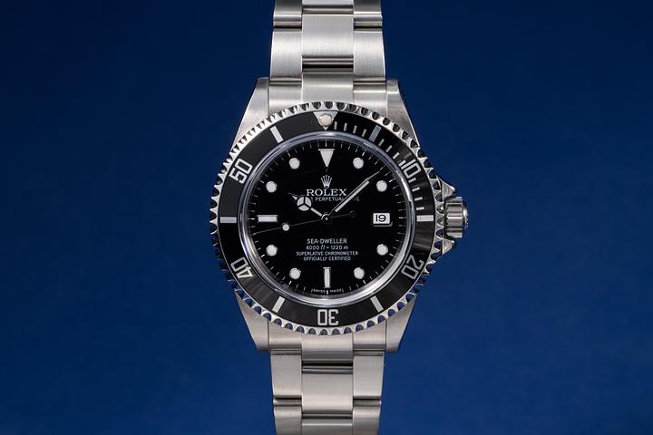 2006 Rolex Sea-Dweller 16600 with Papers & Service Papers