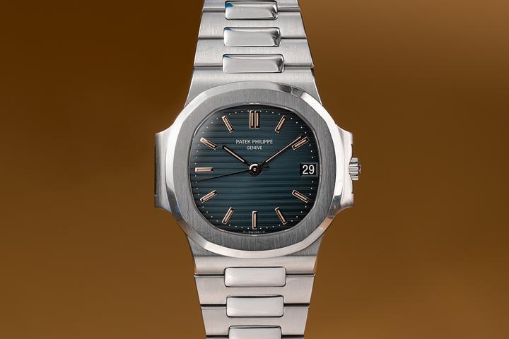 Patek Philippe 3800 Nautilus Dark Blue Sigma Dial