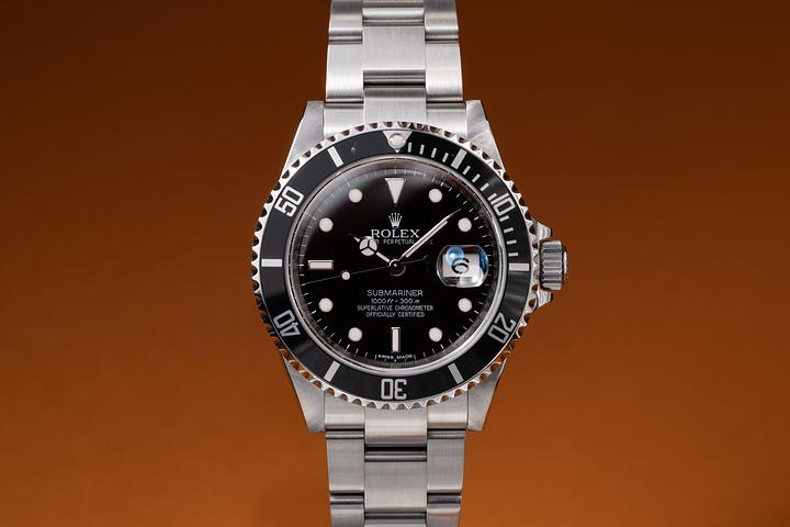 2010 Rolex Submariner 16610 with Papers