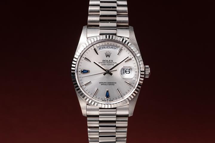 1999 Rolex 18K WG Day-Date 18239 Silver Saphire Dial