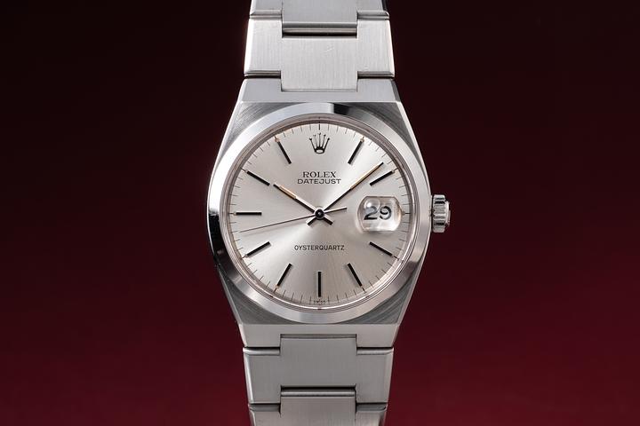 1977 Rolex DateJust Oyster Quartz 17000 Silver Dial