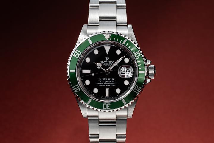 2009 Rolex Submariner 16610LV with Box & Papers