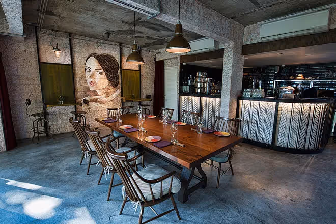 Gaa in Bangkok, Thailand: localhi