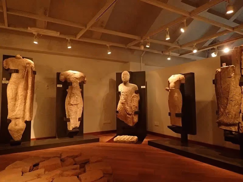 Sigiriya Museum, Sri Lanka: localhi