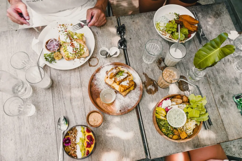 Ceylon Sliders Rooftop Bar, Weligama, Sri Lanka: localhi