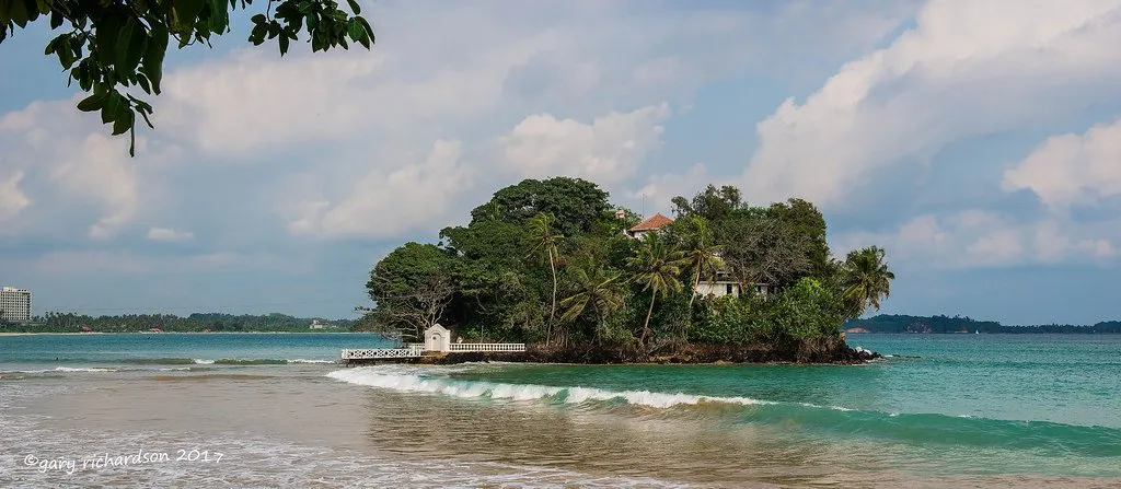 Midigama Beach , Sri Lanka: localhi