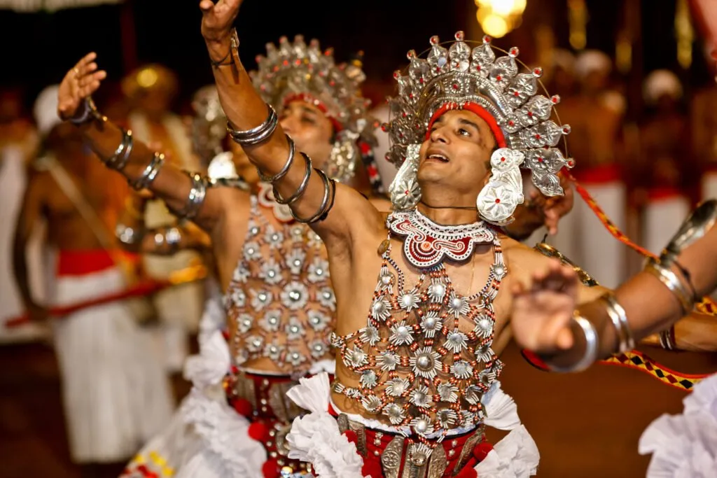 Traditional Kandyan Dance Show, Kandy, Sri Lanka: localhi