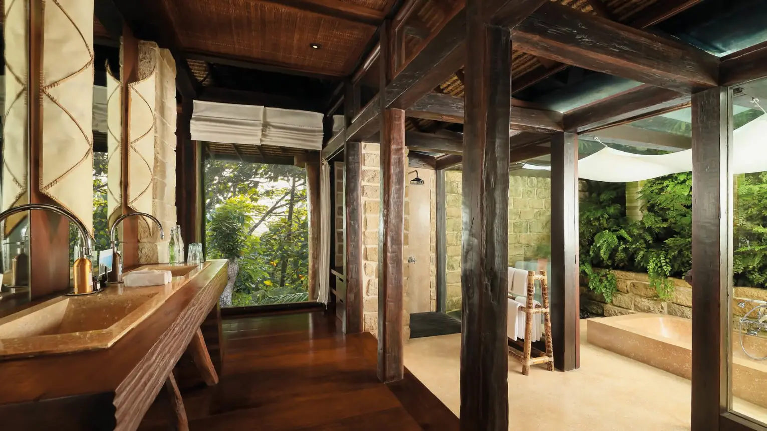 COMO Shambhala Estate residence jungle canopy view Ubud Bali — wellness retreat LocalHi