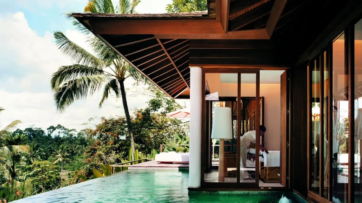 COMO Shambhala Estate residence jungle canopy view Ubud Bali — wellness retreat LocalHi