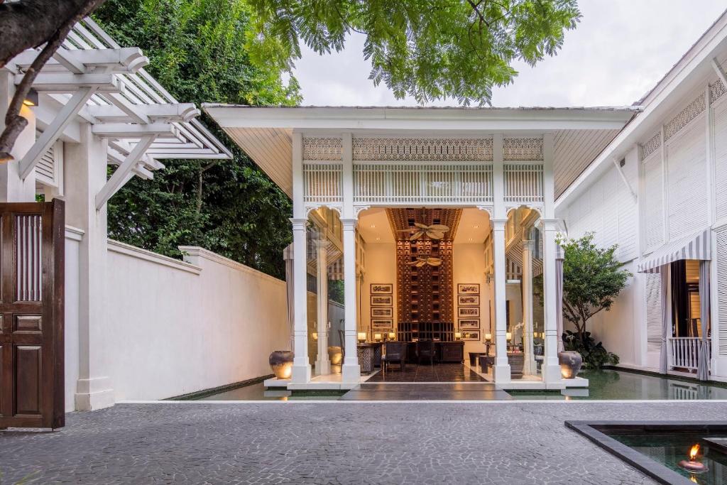 Frangipani garden 137 Pillars House Chiang Mai Thailand — boutique hotel LocalHi