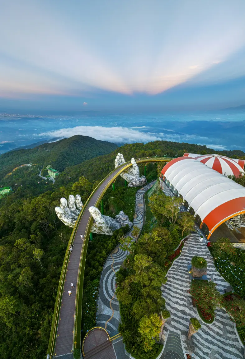 Golden Bridge Ba Na Hills Vietnam giant hands bridge
