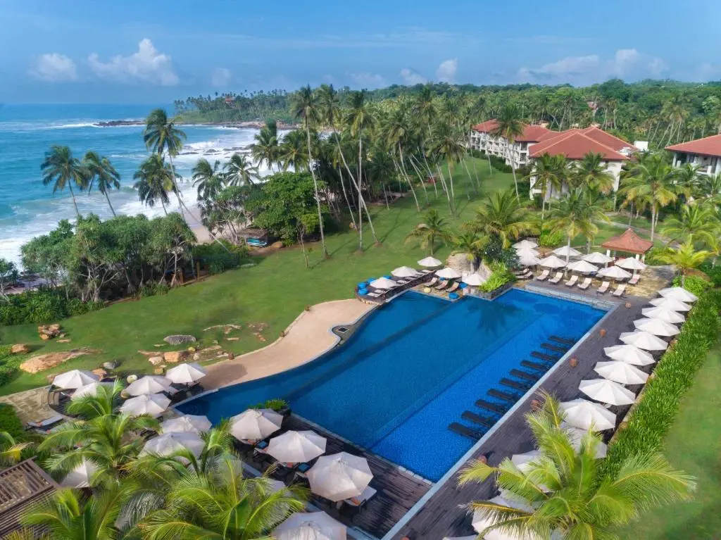 Anantara Peace Haven Tangalle luxury villa private pool Sri Lanka