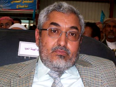 A Politician and His Family in Darkness