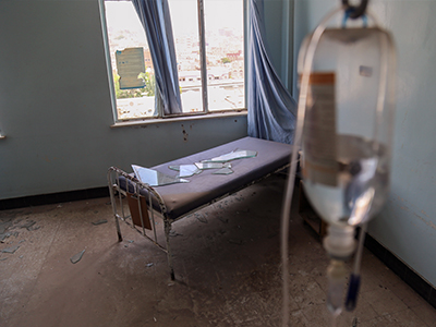 Health workers targeted at least 120 times in Yemen conflict