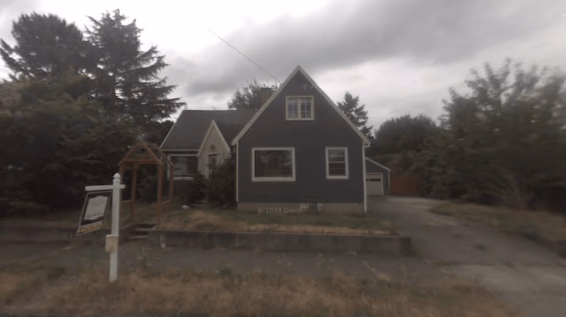 Home exterior before renovation