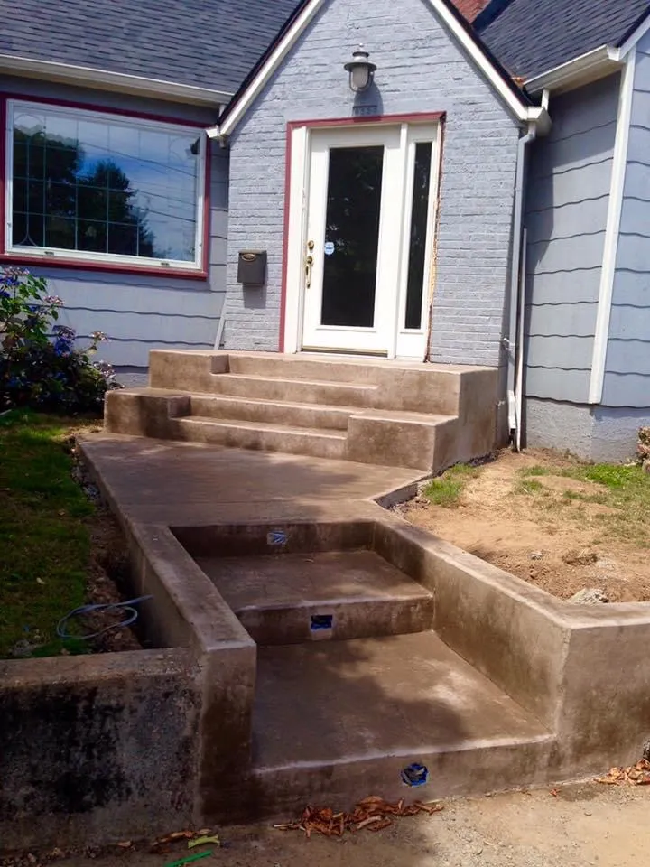 Home exterior before renovation