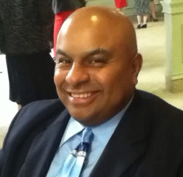 Roberto Rivera