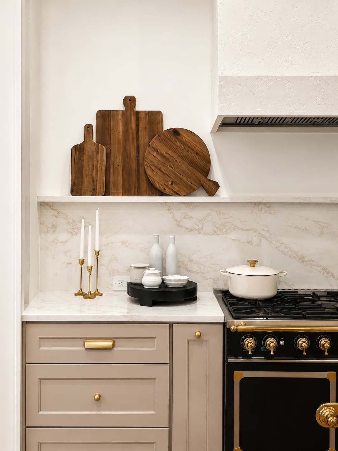 Dining room and kitchen design