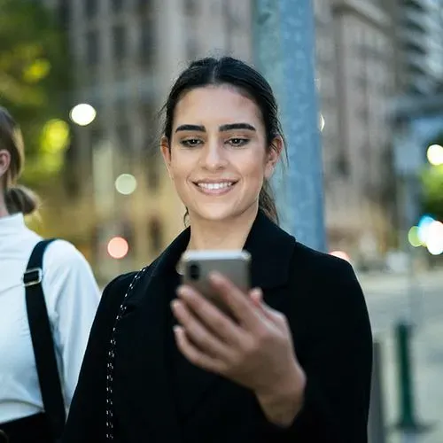downloading KINTO car hire app