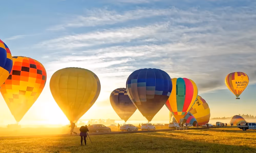 Hunter Valley Hot Air Balloon Champagne Breakfast | Experience Oz
