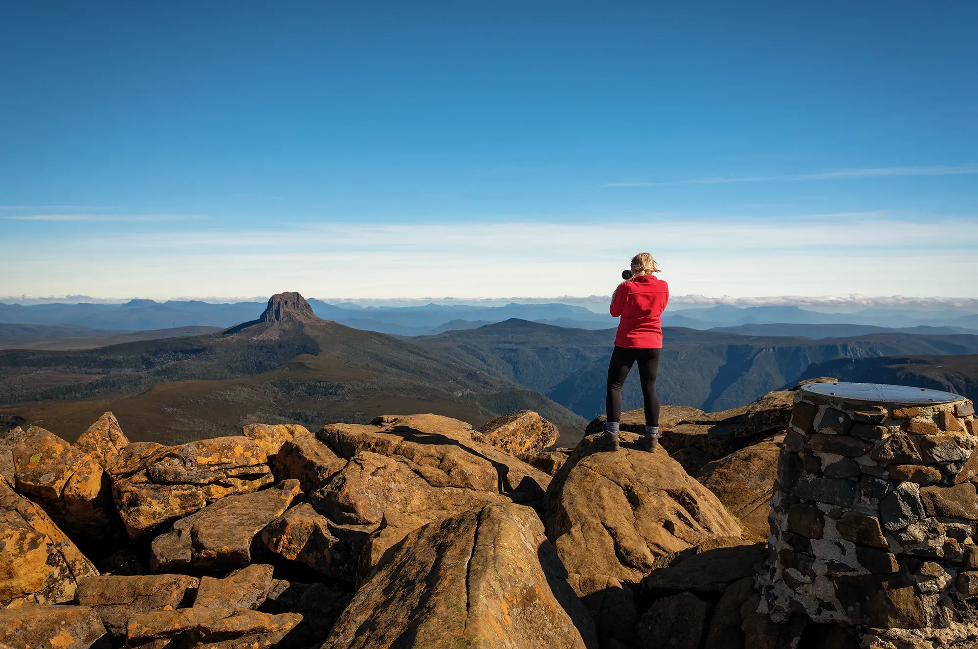 Views from the summit of Cradle Mountain, a vast expanse of alpine mountain peaks and valleys
