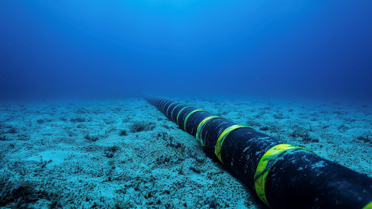 EU sinks extra €540m on subsea cable security and resilience | TelecomTV